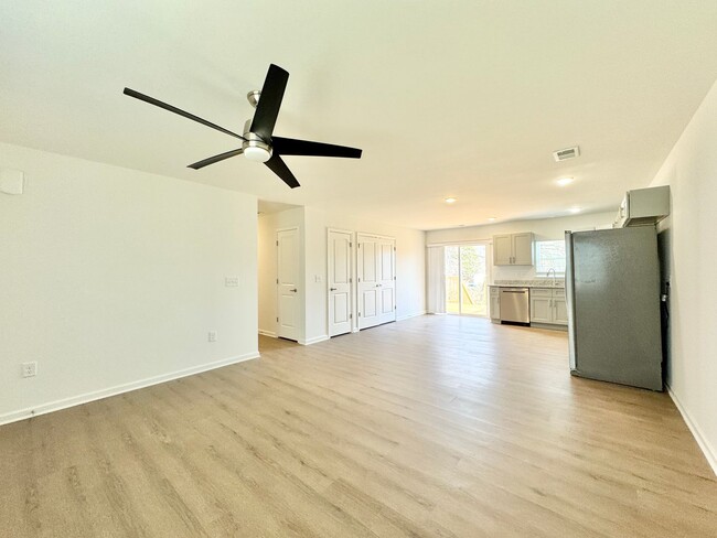 Photo - 3 Bedroom New Construction Home!