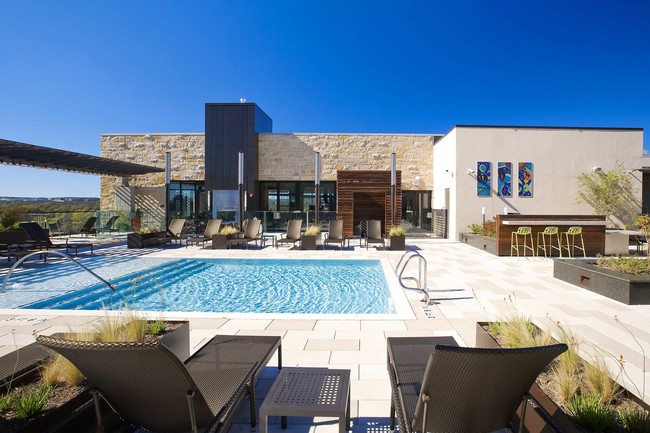 Photo - Gables Park Plaza