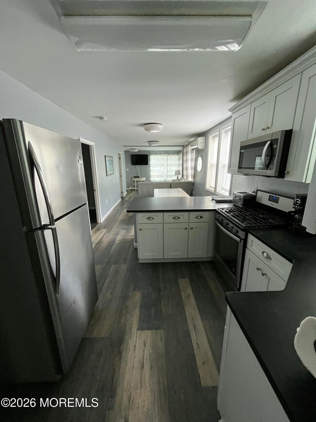 Building Photo - 25 L St Unit 1