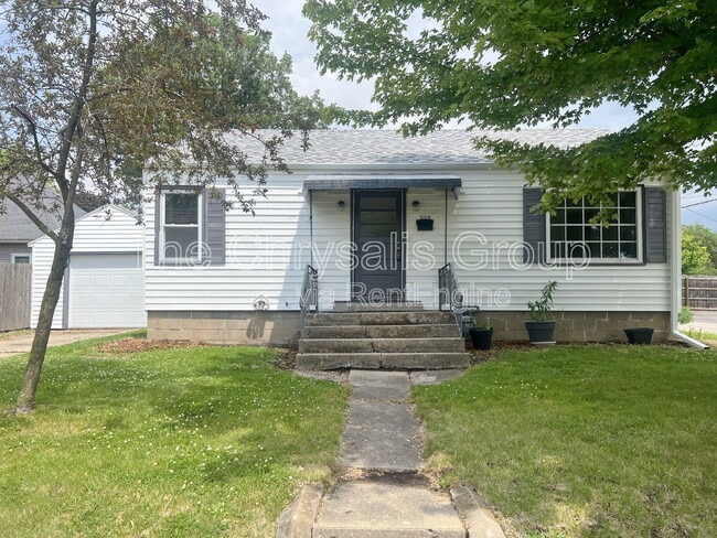 Photo - 938 Creve Coeur St House