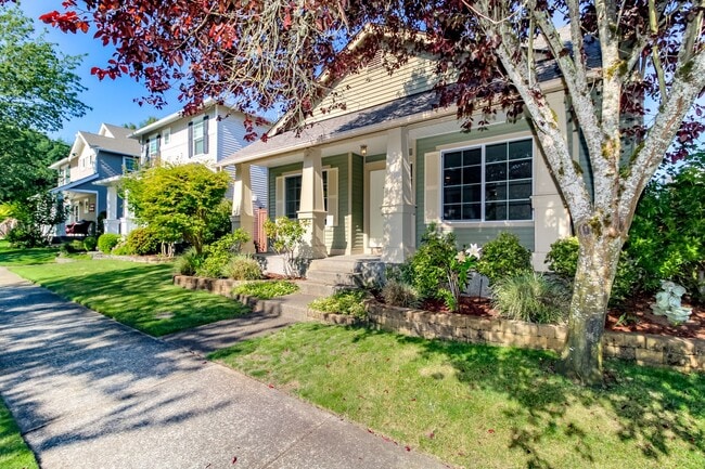 Photo - Fantastic DuPont Rambler with AC and Sprinkler System