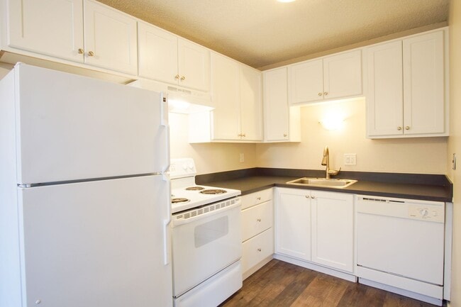 Photo - Contemporary 1-Bedroom in Buckman Neighborhood with Parking! Unit 1519