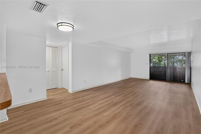Building Photo - 7420 SW 59th Ave Unit D
