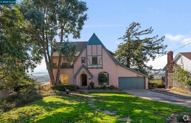 Building Photo - 2367 Carquinez Ave Rental