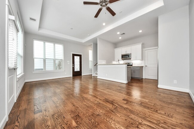 Photo - 1805 Napa Creek Ln