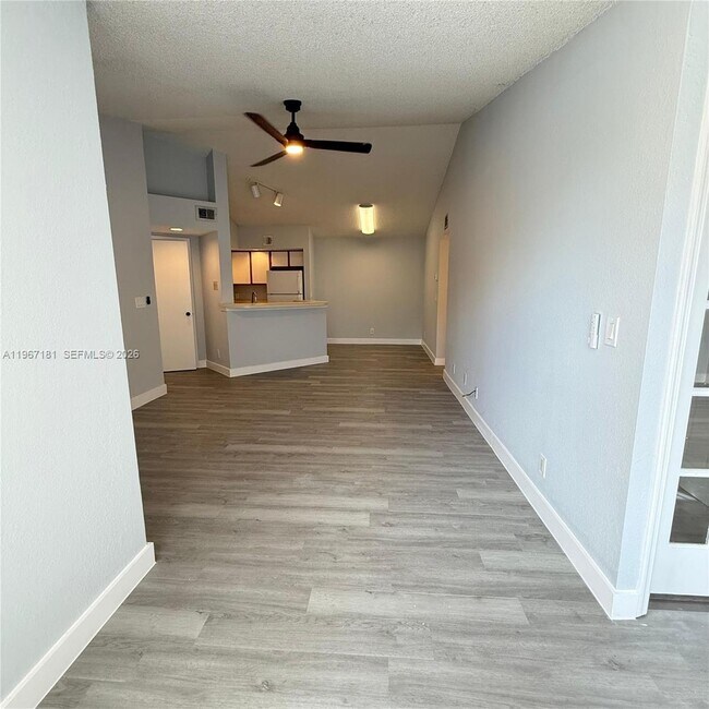 Photo - 2667 NW 33rd St