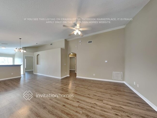Photo - 10618 Lakeside Vista Dr