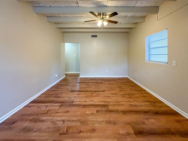Photo - 217-219 NW 3rd Ave Unit 2023-217B
