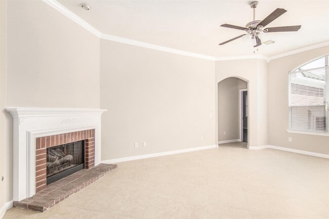 Photo - 20719 Medallion Pointe Dr