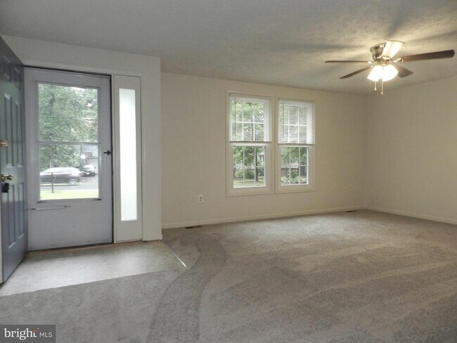 Photo - 10605 Holleybrooke Dr