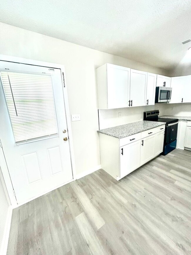 Photo - Forest Pointe