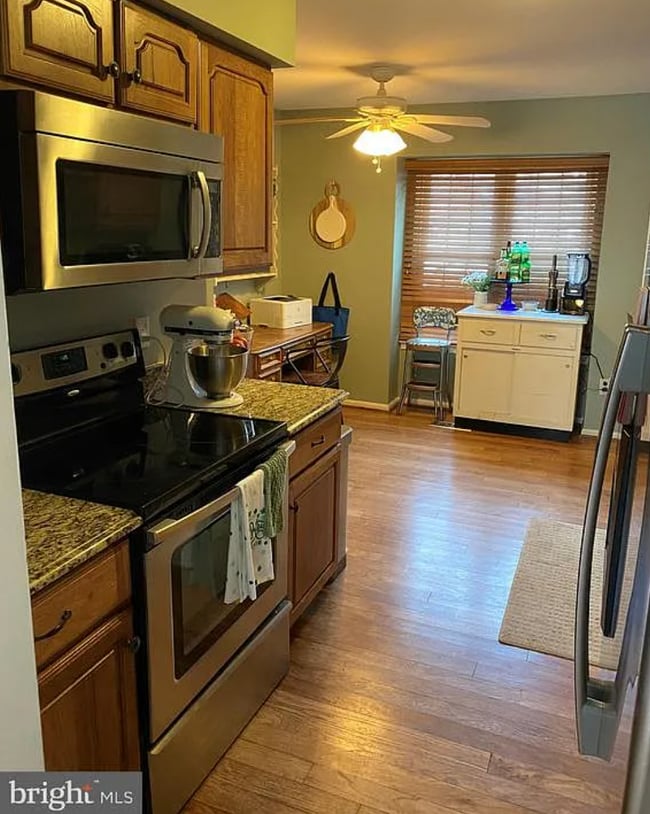 Photo - 17570 Macduff Ave
