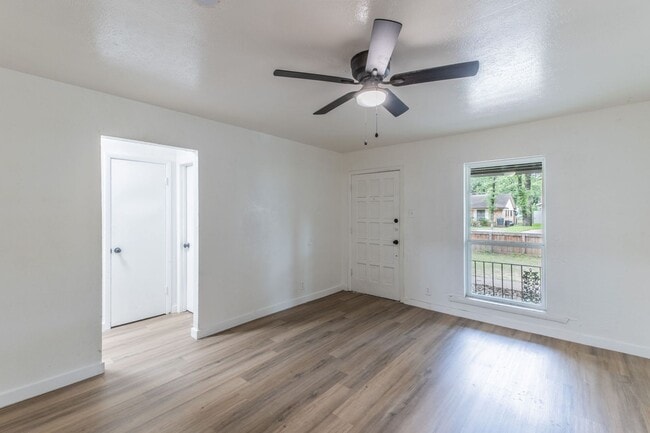 Photo - Remodeled 2BR Home w/ Fenced Yard – Only $1395