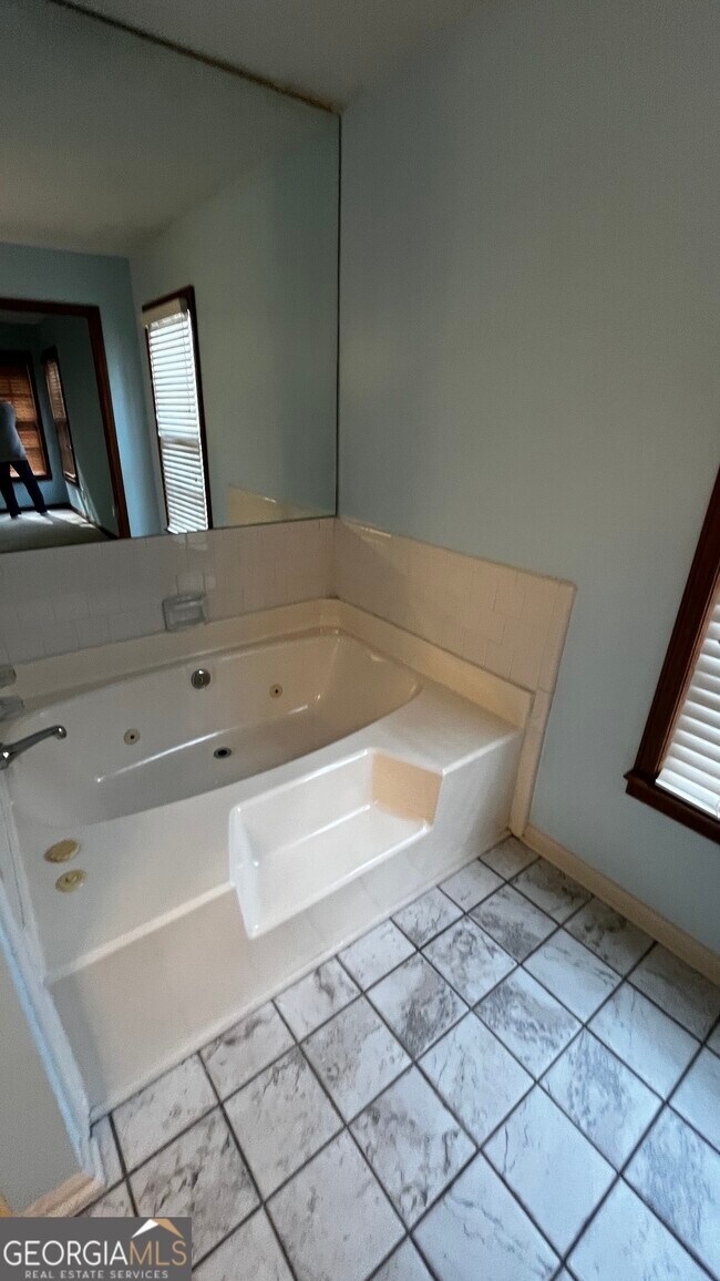Photo - 4865 Camberbridge Dr