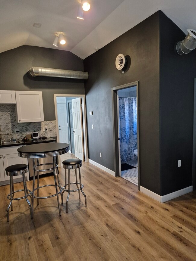 Photo - 1117 E Garfield St