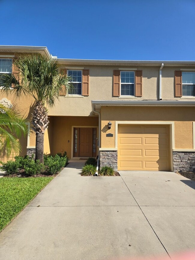 Building Photo - There’s No Place Like This 2-Story 3 BR, 2.5 BA Hidden River Townhome!