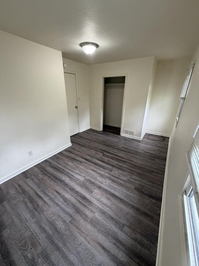 Photo - 407 Winton Ave