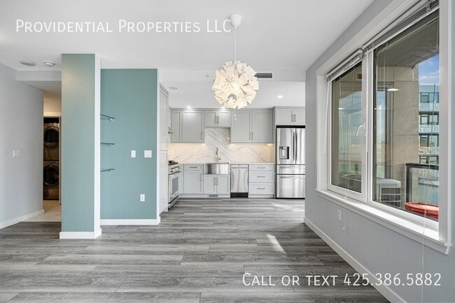 Photo - 2721 1st Ave