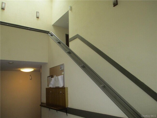 Photo - 2 Brevoort Dr Unit 2B