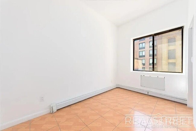 Photo - Debevoise Street Unit 3R