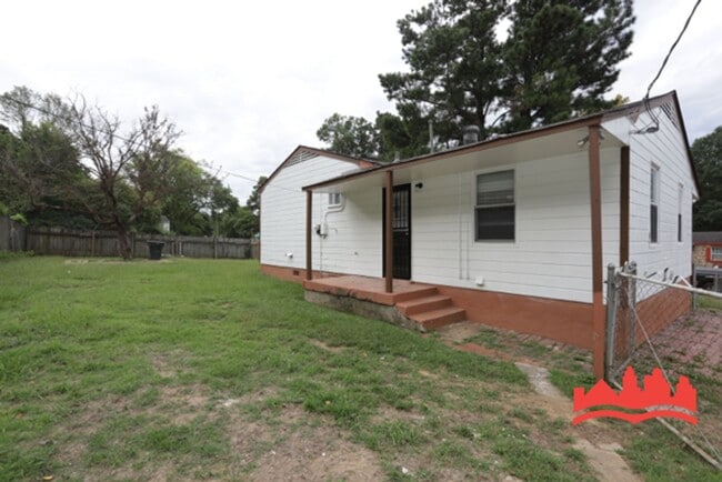 Photo - 4496 Range Line Rd