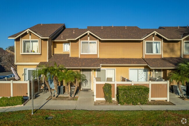 Photo - Silver Ridge Condominiums