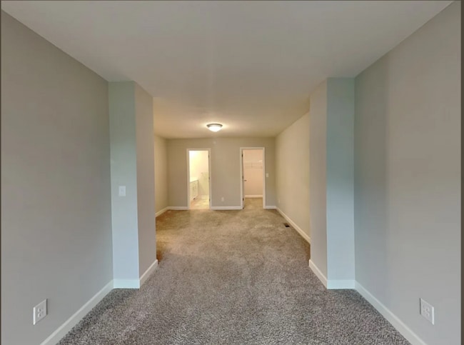 Photo - 1246 142nd St E