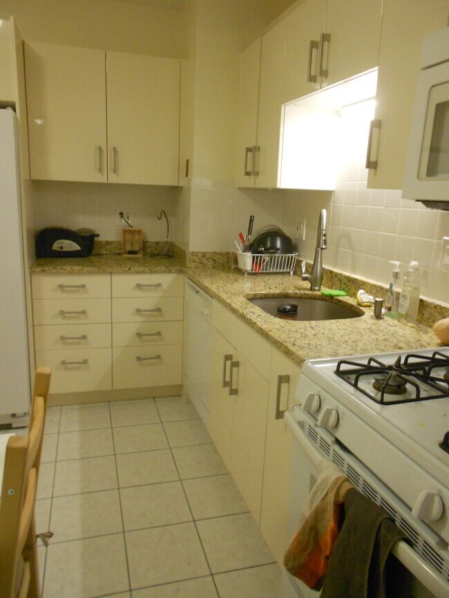 Photo - 63 Fairbanks St Unit 2J