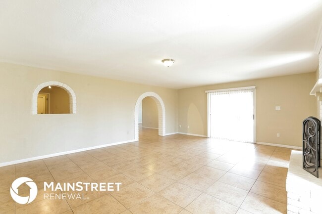Photo - 5311 W Holly St