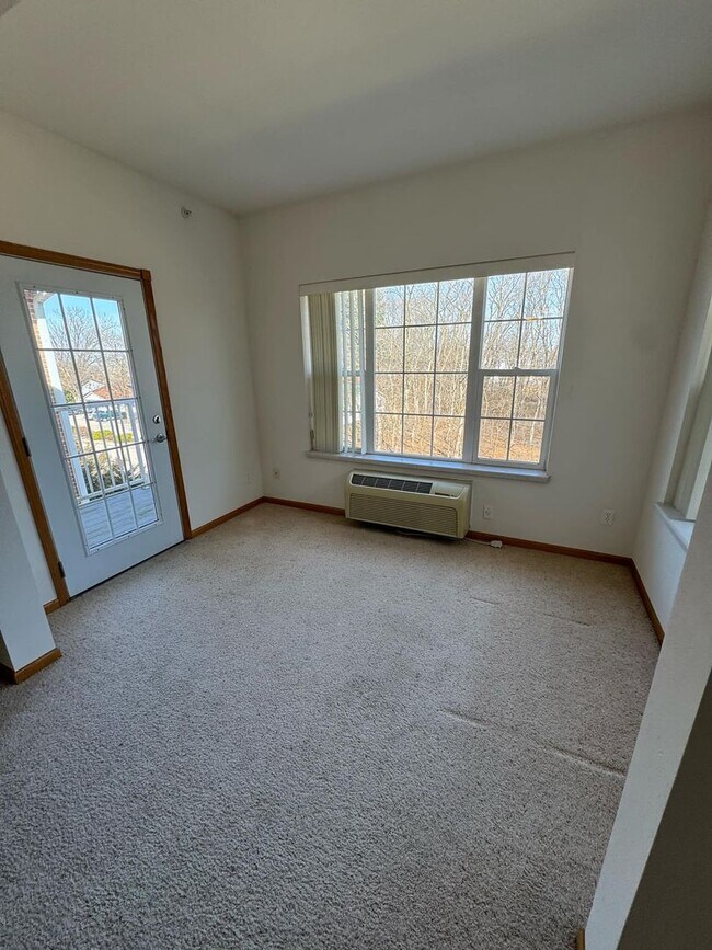 Photo - Manchester Place Apartments