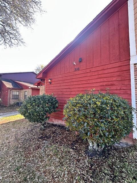 Photo - 316 Davenport Ct