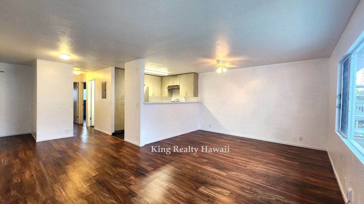 ** VERY CLEAN & RECENTLY UPGRADED 2 br / 1... - ** VERY CLEAN & RECENTLY UPGRADED 2 br / 1...