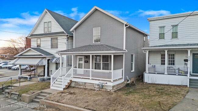 Photo - 302 Delaware Ave