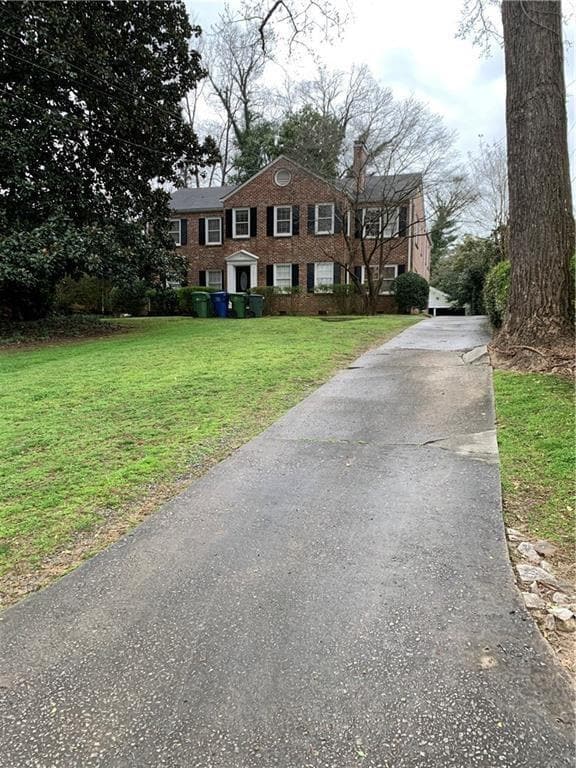 Photo - 3664 Kingsboro Rd NE