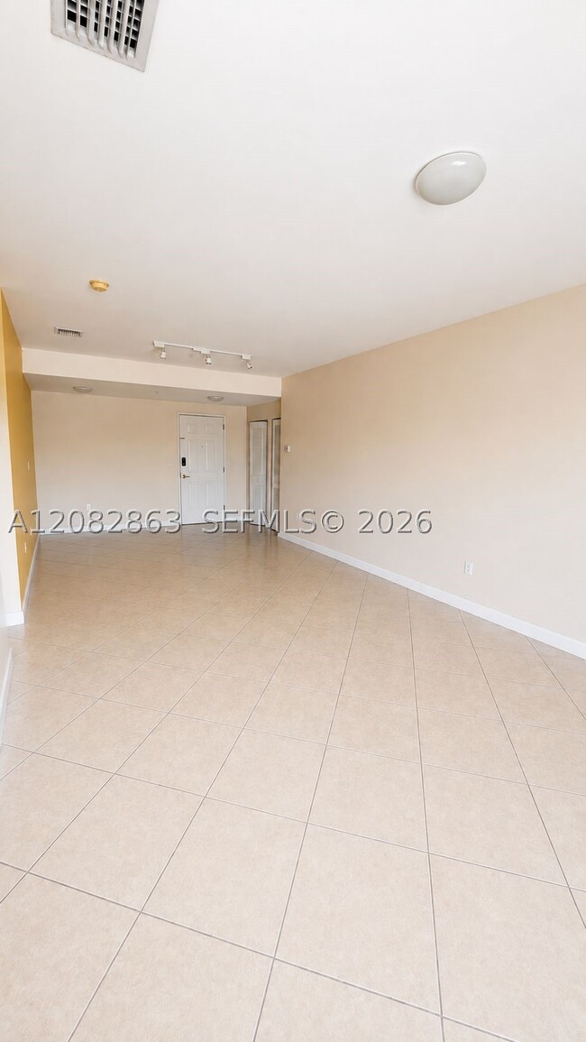 2280 SW 32nd Ave Unit 508