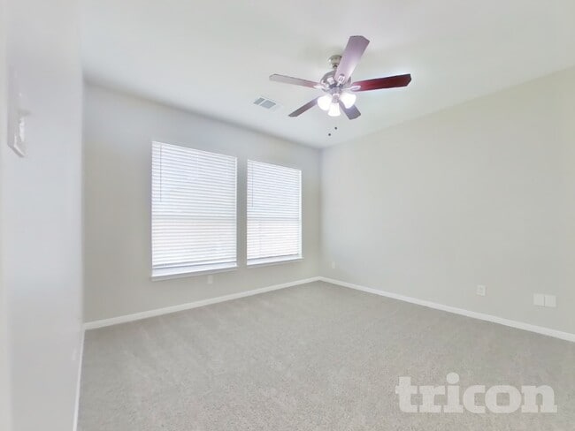 Photo - 21147 Sprouse Cir