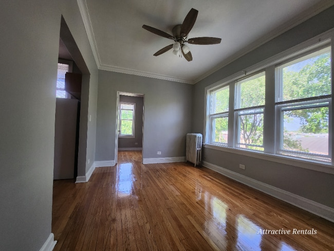 Building Photo - 5350 W Division St