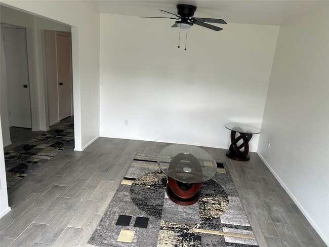 Photo - 6851 Chasewood Dr