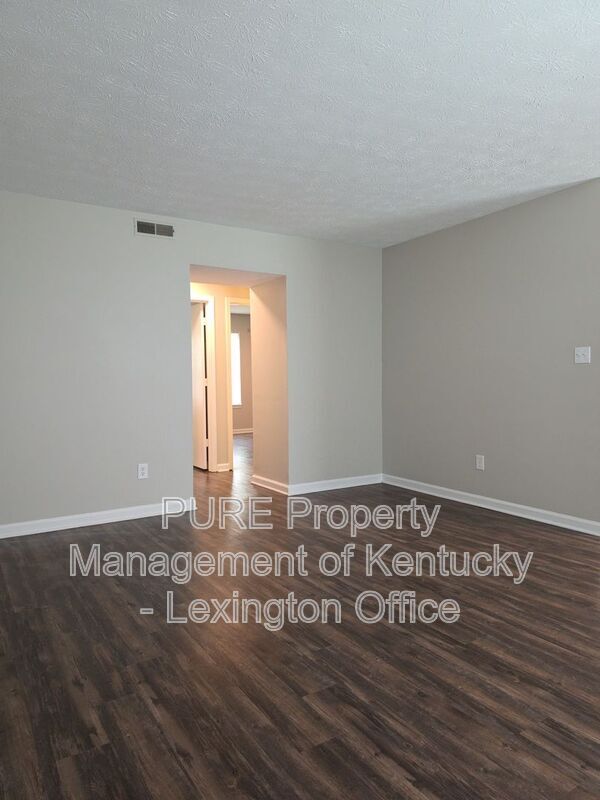 Photo - 3793 Camelot Dr Unit C