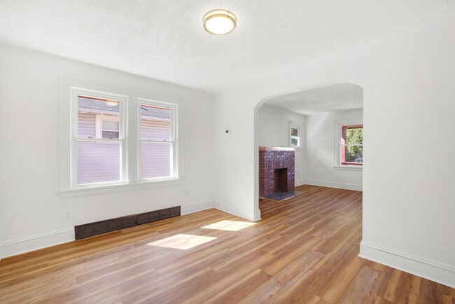 Photo - Brandon Avenue