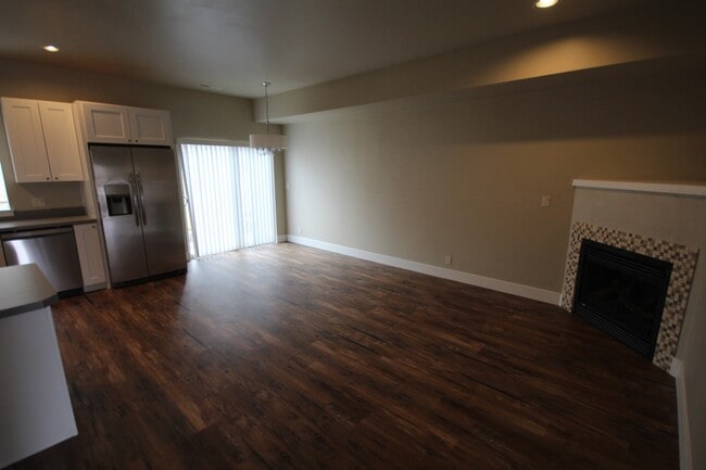 Photo - dou499 Unit dou499 - 01