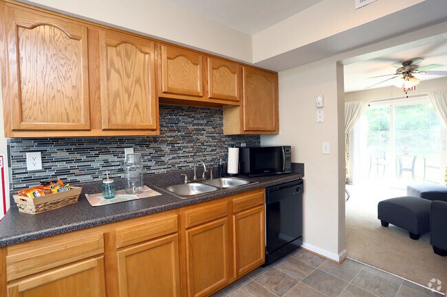 Photo - College Square at Harbour View Townhomes