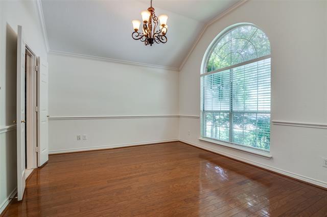 Photo - 313 Bricknell Dr