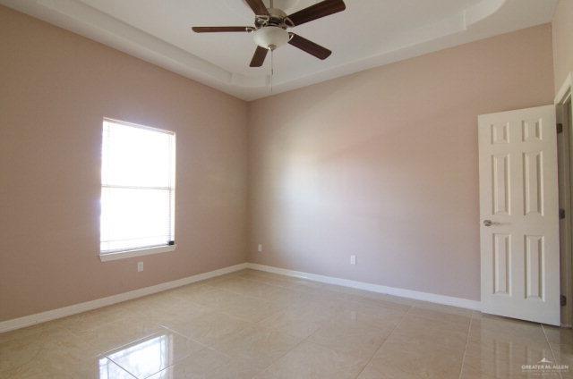 Photo - 15 Regal Dr Unidad Apt B