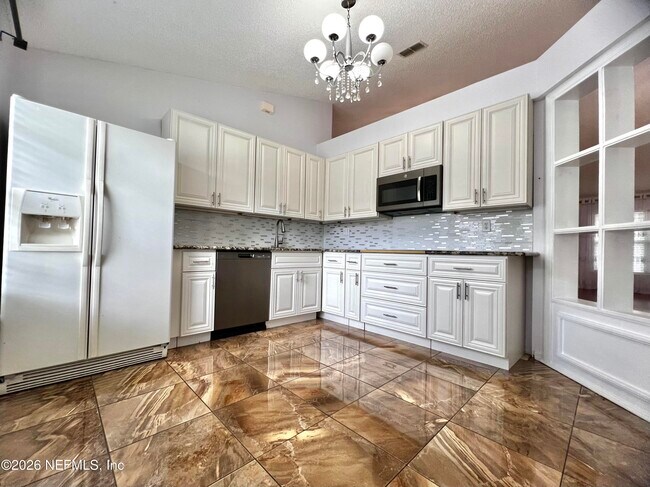 Photo - 11395 Aston Hall Dr S