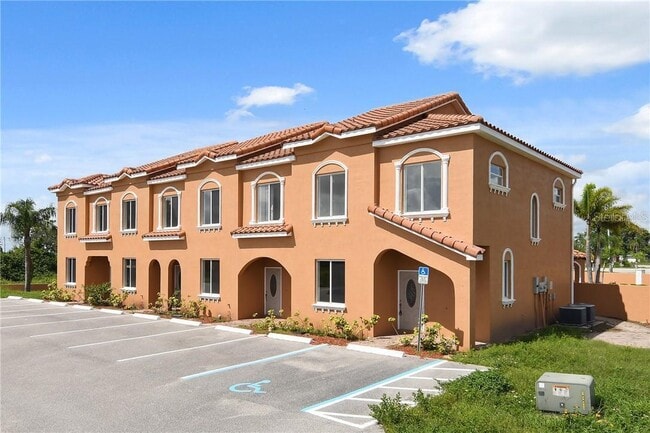 Photo - 1003 Coronado Ct