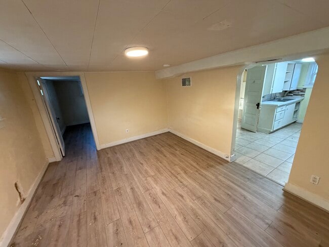 Photo - 442 N 10th Ave