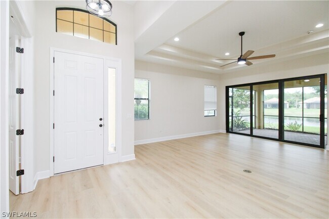 Photo - 9122 Isla Bella Cir