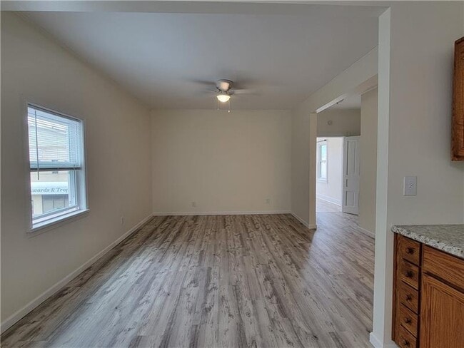 Photo - 1110 5th Ave