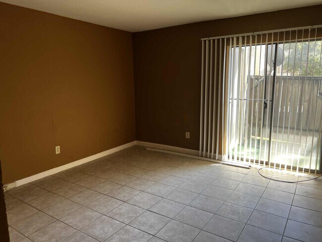 Photo - 2100 Wilcrest Dr